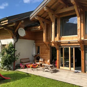 https://appartement-chalet-la-merlerie.hotels-rhonealpes.com